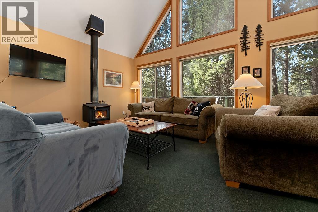 7483 Pine Cone Lane, Radium Hot Springs, British Columbia  V0A 1M0 - Photo 11 - 10384974