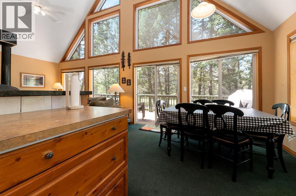 7483 Pine Cone Lane, Radium Hot Springs, British Columbia  V0A 1M0 - Photo 15 - 10384974