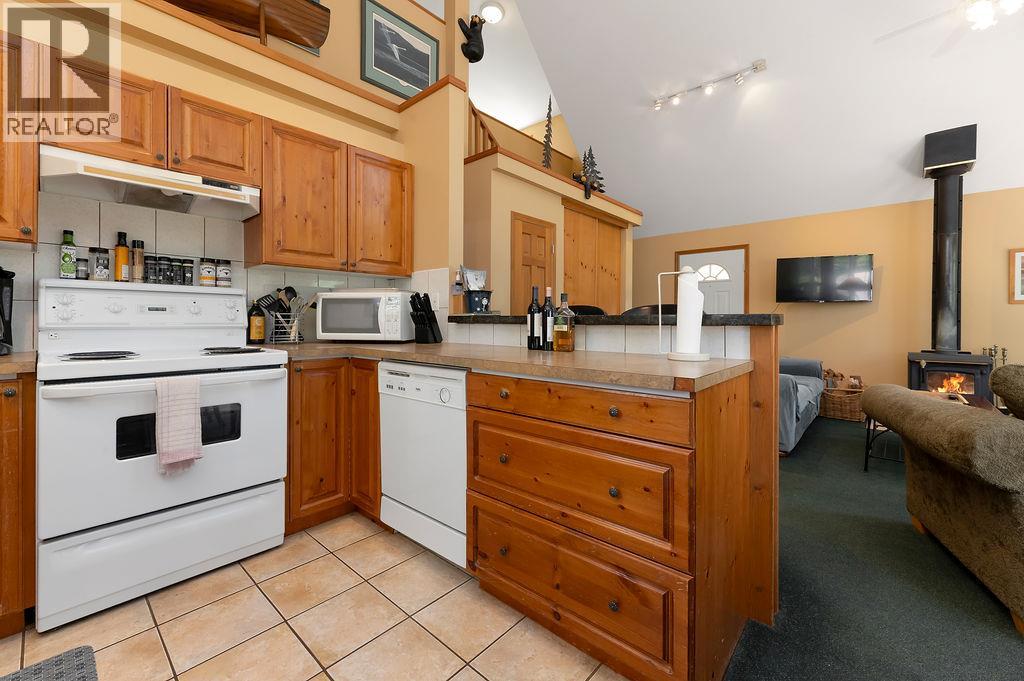 7483 Pine Cone Lane, Radium Hot Springs, British Columbia  V0A 1M0 - Photo 18 - 10384974