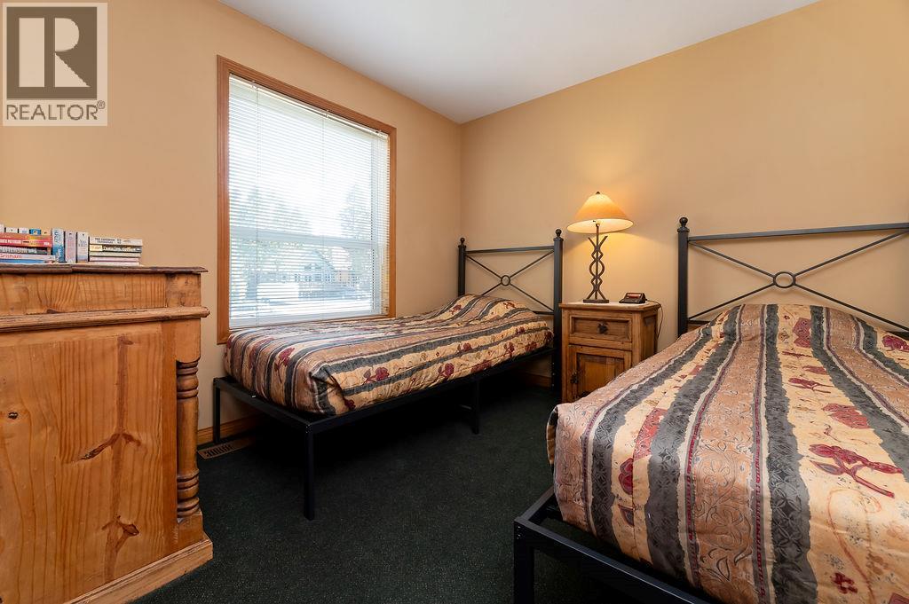 7483 Pine Cone Lane, Radium Hot Springs, British Columbia  V0A 1M0 - Photo 22 - 10384974