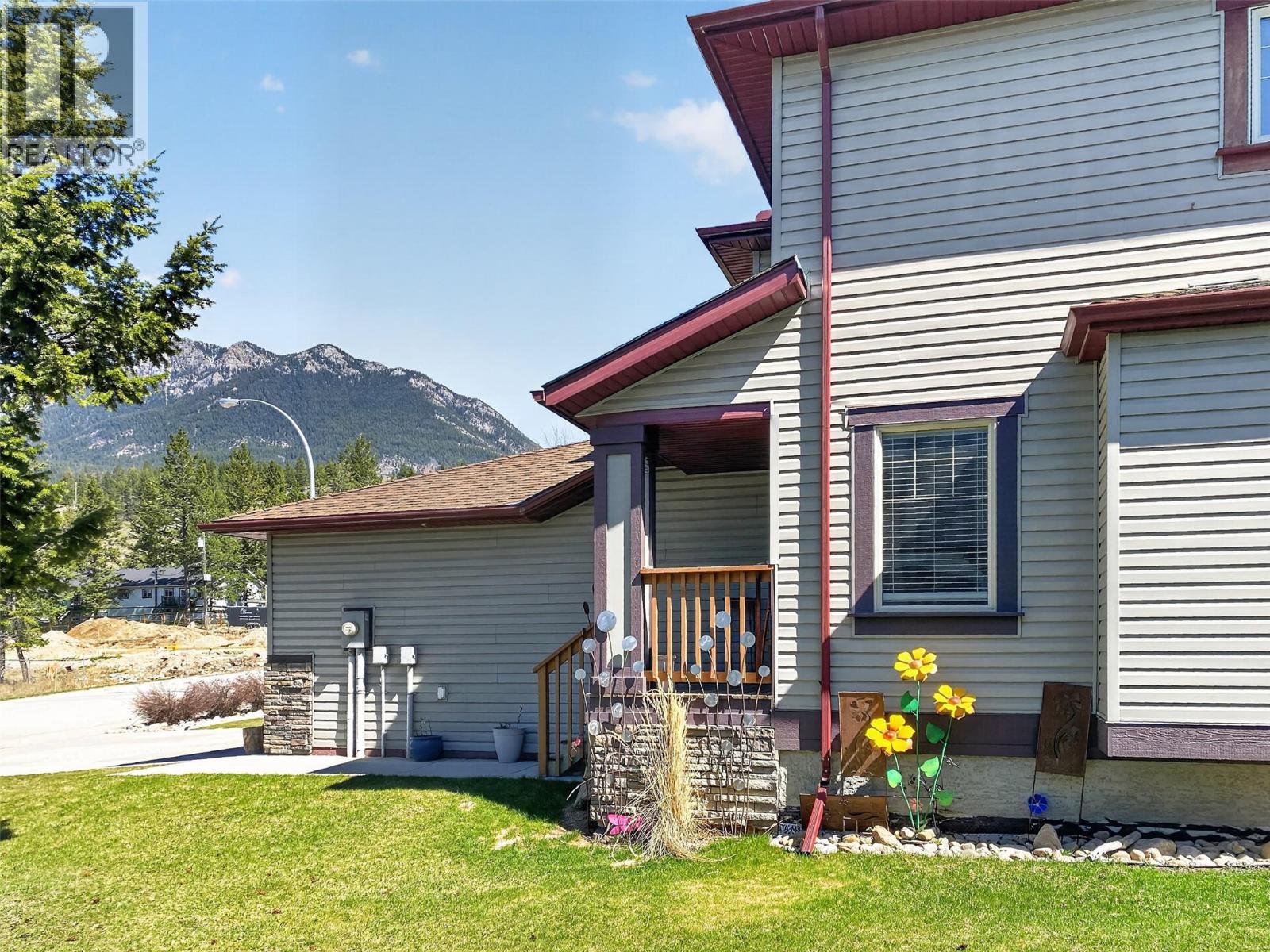 4896 Ridge Road, Radium Hot Springs, British Columbia  V0A 1M0 - Photo 34 - 10384694