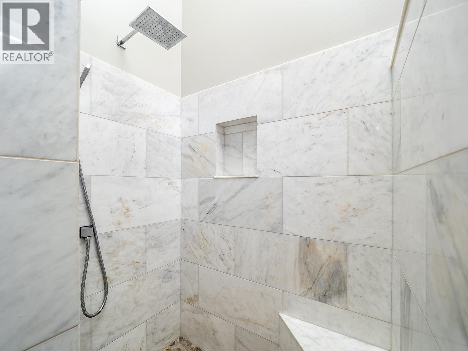 908 12th Street S, Golden, British Columbia  V0A 1H0 - Photo 16 - 10385359