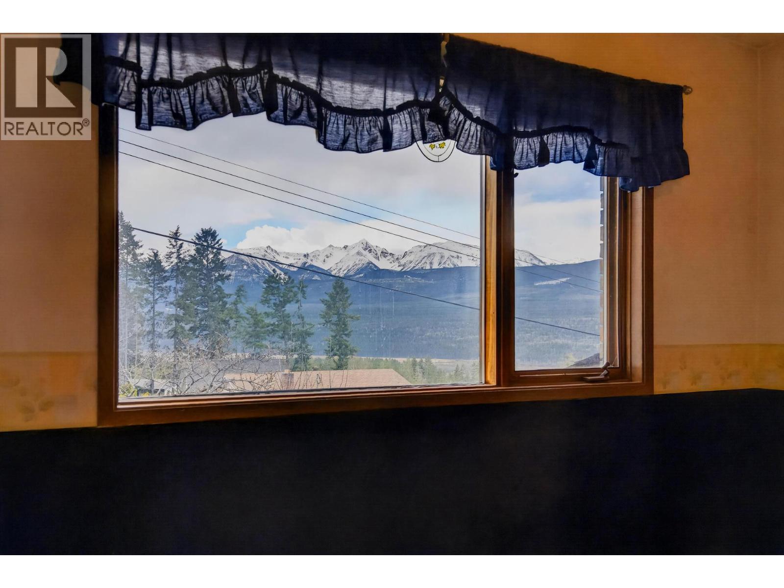 1605 Gareb Road, Golden, British Columbia  V0A 1H3 - Photo 18 - 10385596