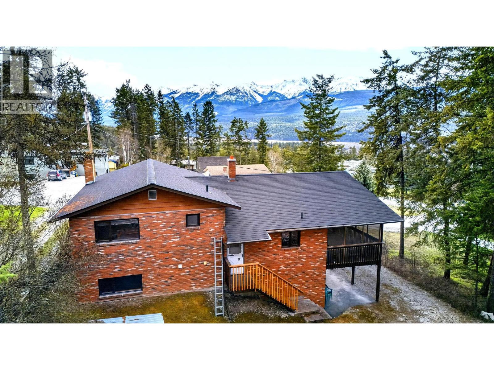 1605 Gareb Road, Golden, British Columbia  V0A 1H3 - Photo 25 - 10385596