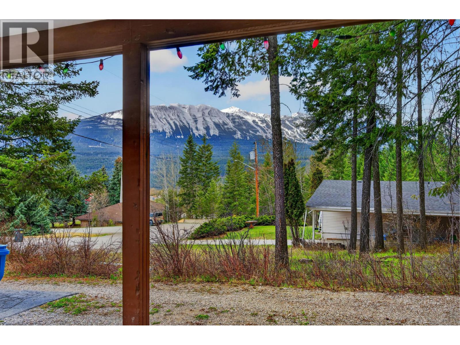 1605 Gareb Road, Golden, British Columbia  V0A 1H3 - Photo 36 - 10385596