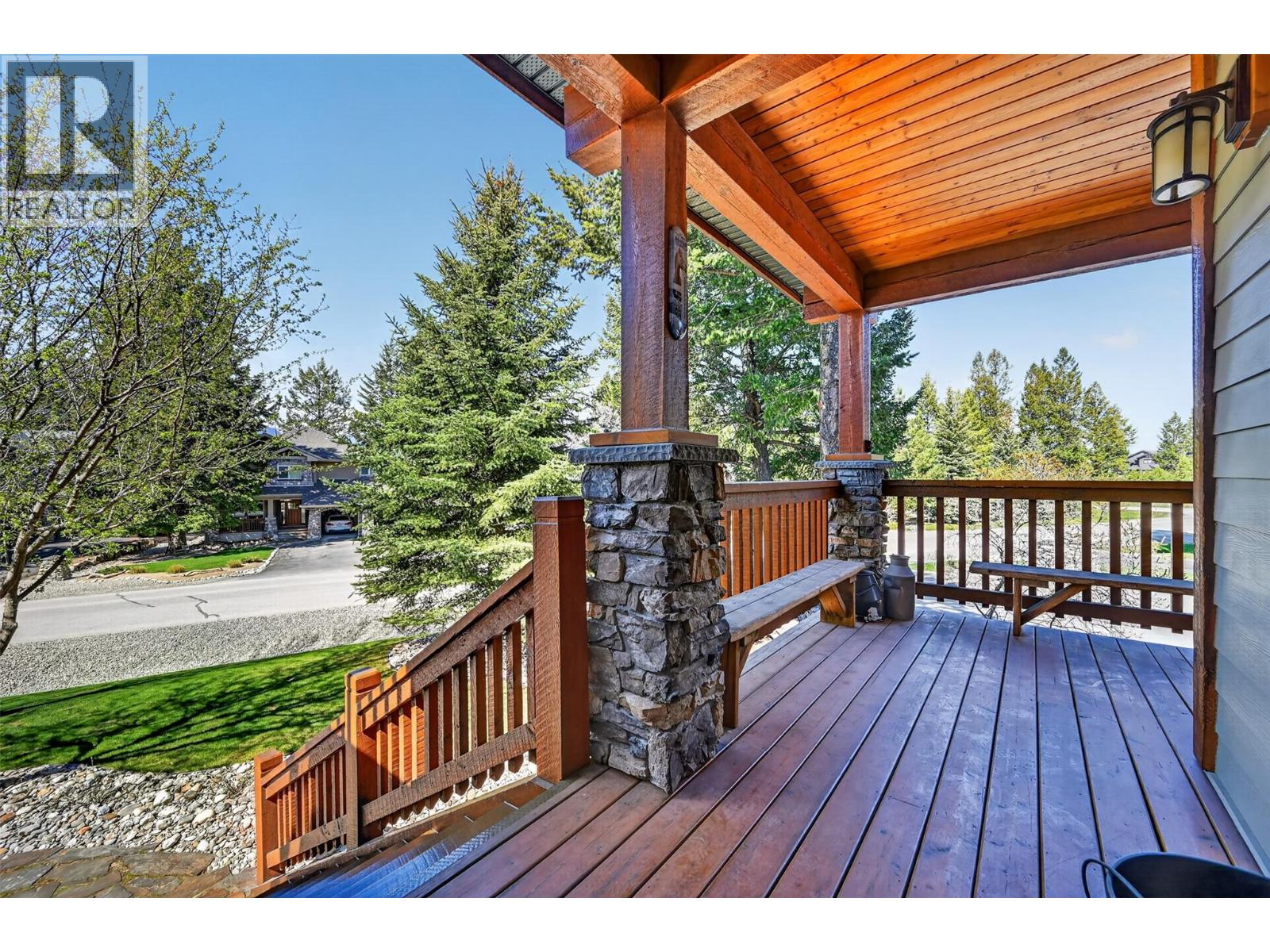 4812 Lakehill Road, Windermere, British Columbia  V0A 1K3 - Photo 10 - 10385619