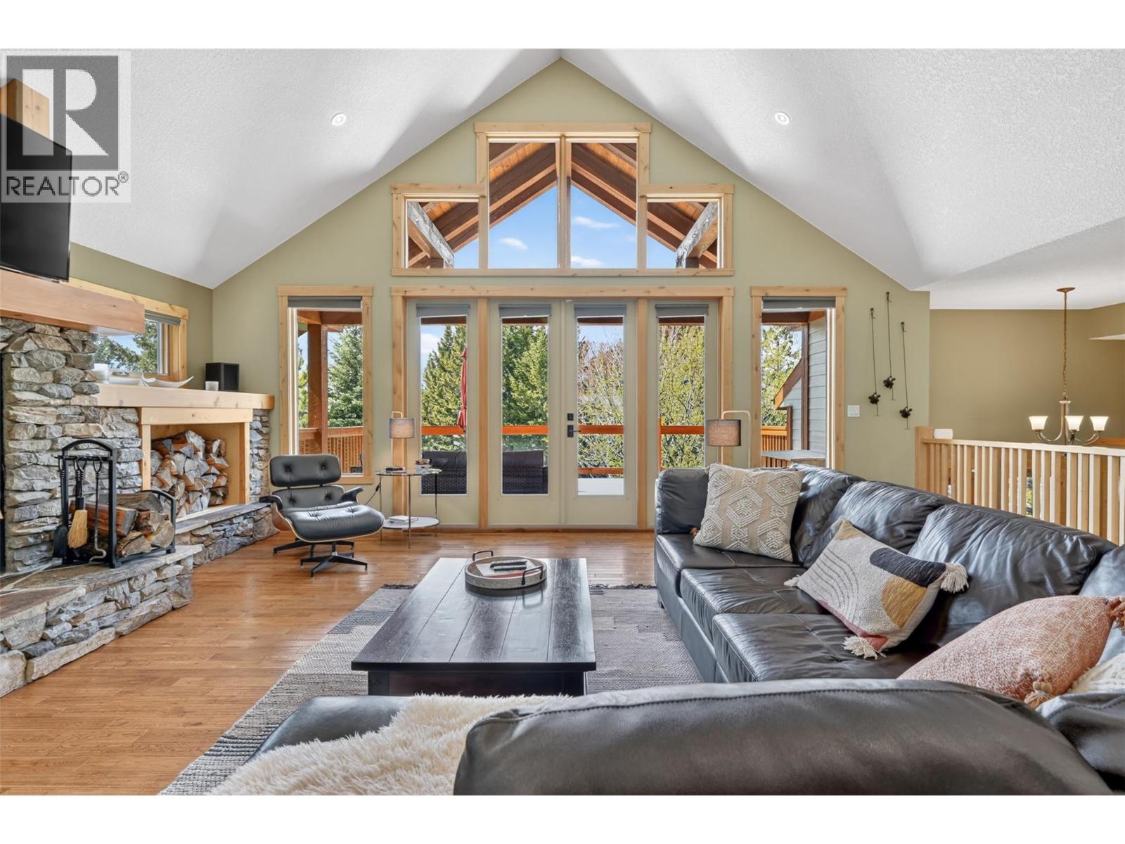 4812 Lakehill Road, Windermere, British Columbia  V0A 1K3 - Photo 32 - 10385619