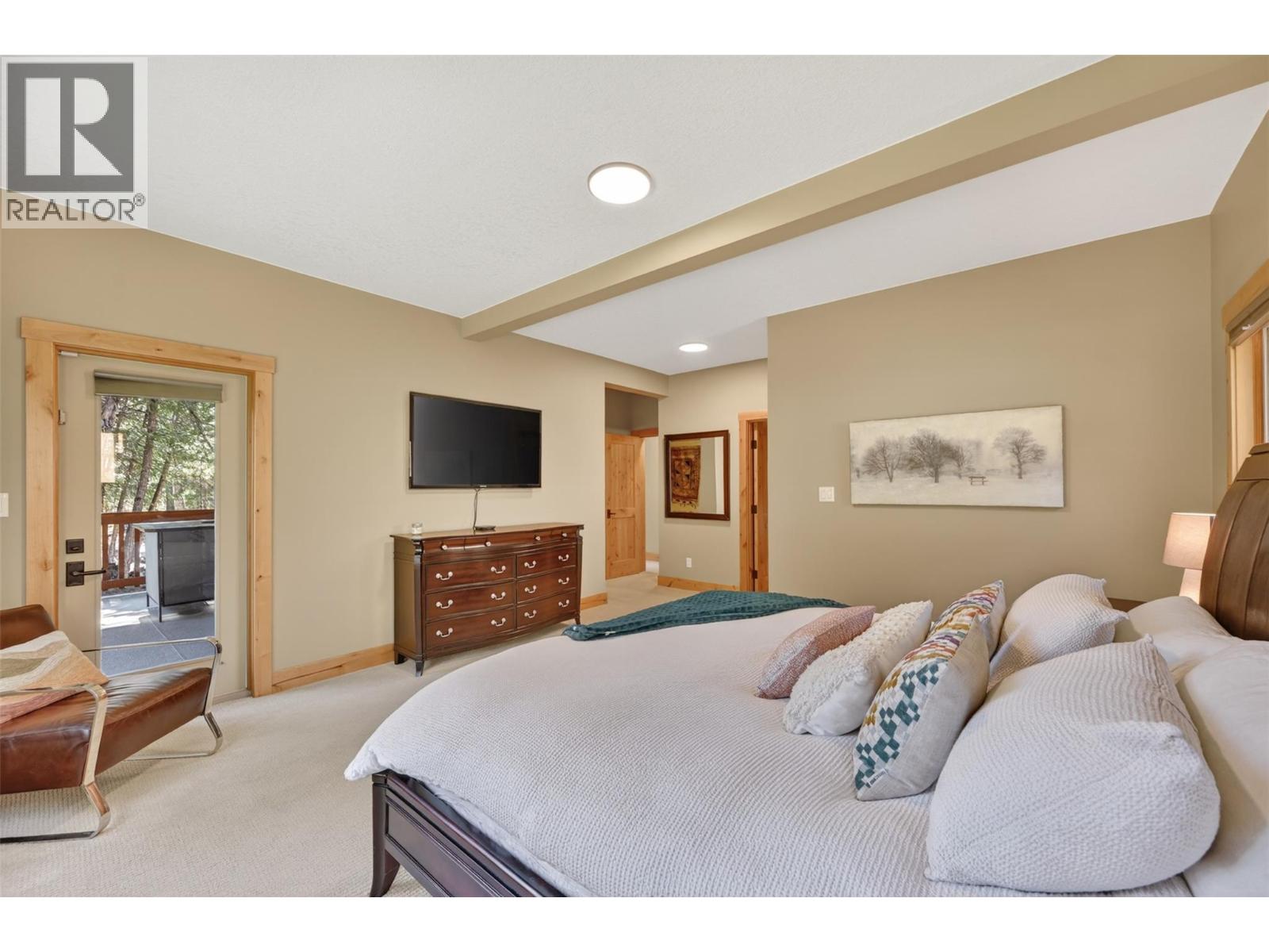 4812 Lakehill Road, Windermere, British Columbia  V0A 1K3 - Photo 43 - 10385619