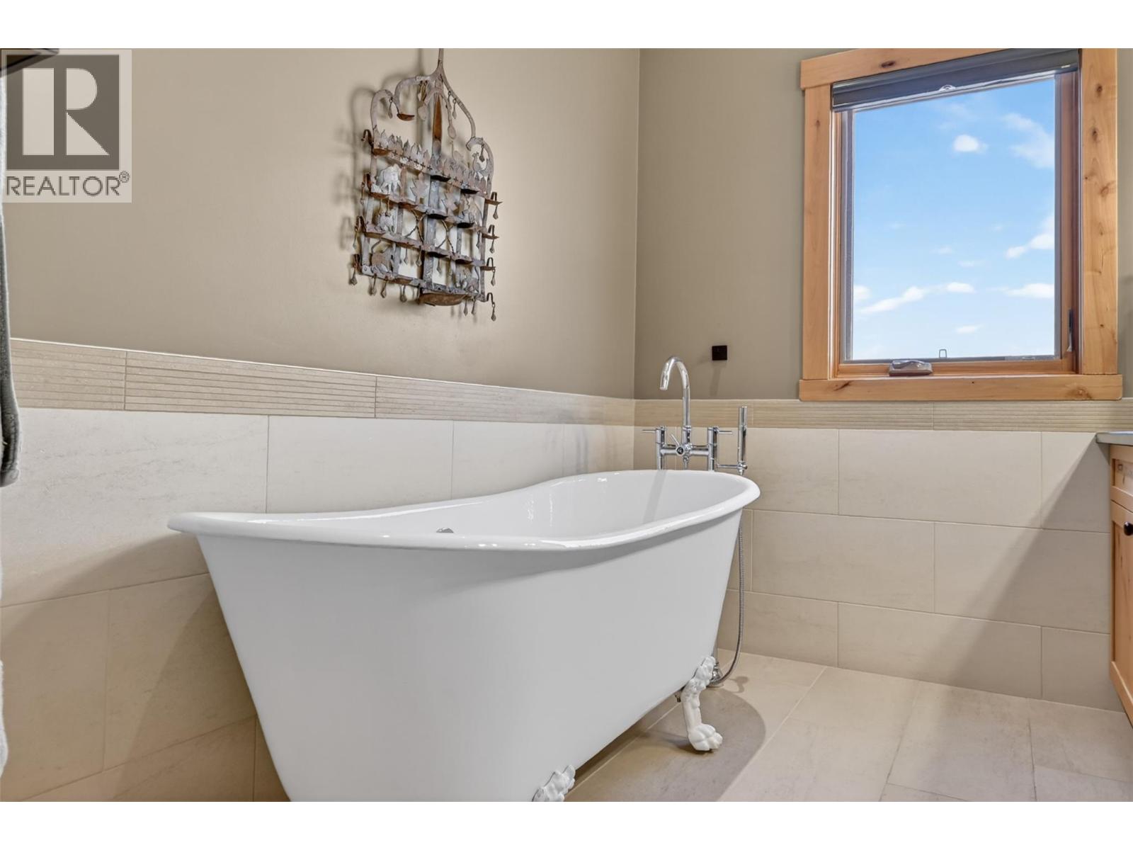 4812 Lakehill Road, Windermere, British Columbia  V0A 1K3 - Photo 47 - 10385619