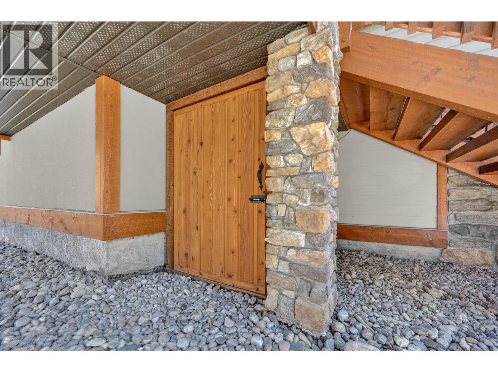 4812 Lakehill Road, Windermere, British Columbia  V0A 1K3 - Photo 64 - 10385619