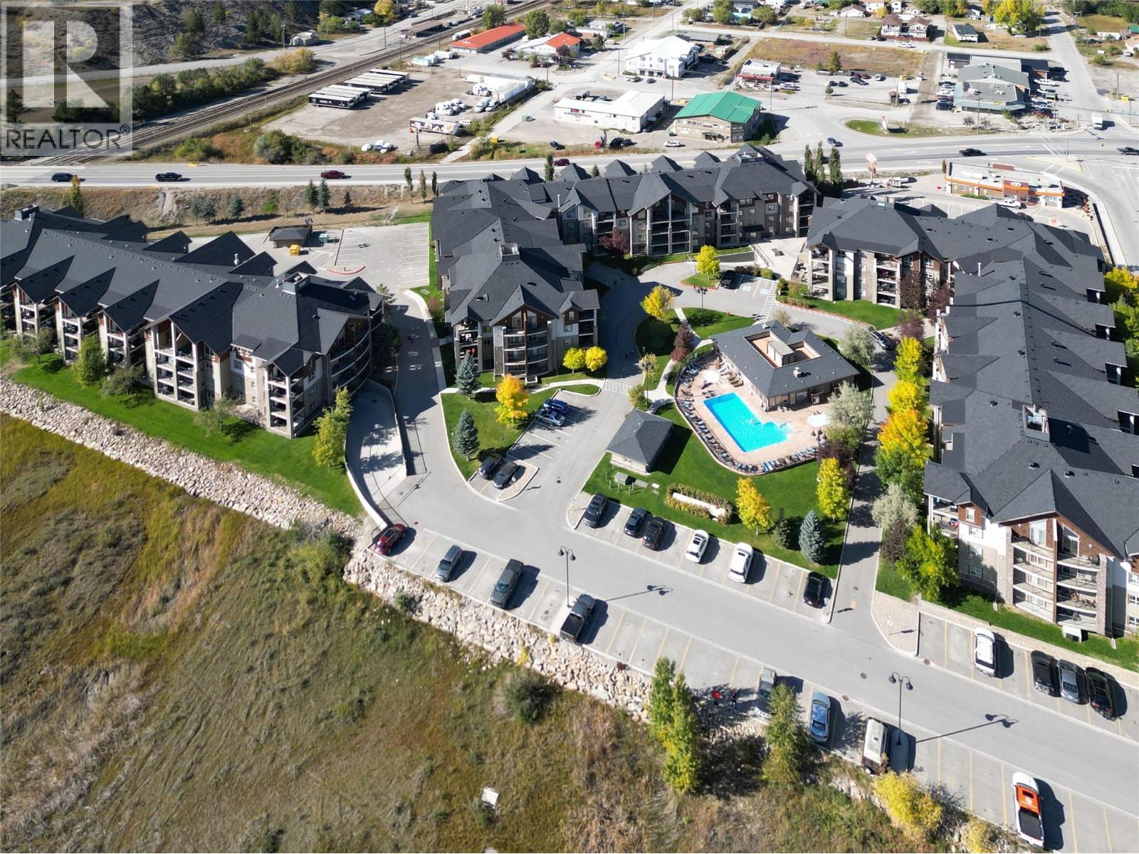 205 Third Avenue Unit# 1314, Invermere, British Columbia  V0A 1K0 - Photo 2 - 10385821