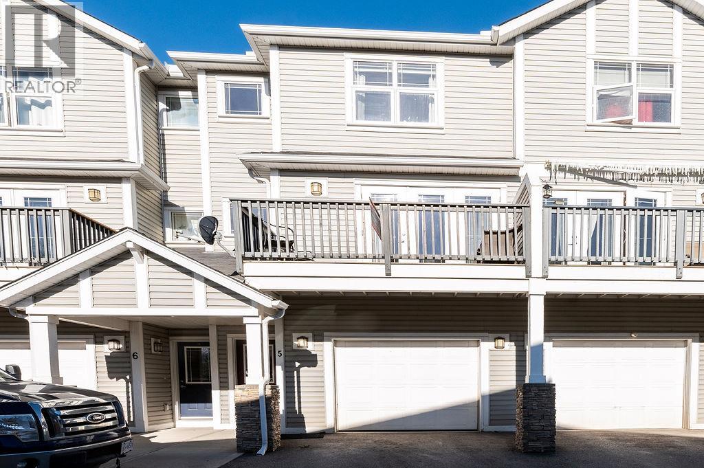 809 10th Avenue Unit# 5, Invermere, British Columbia