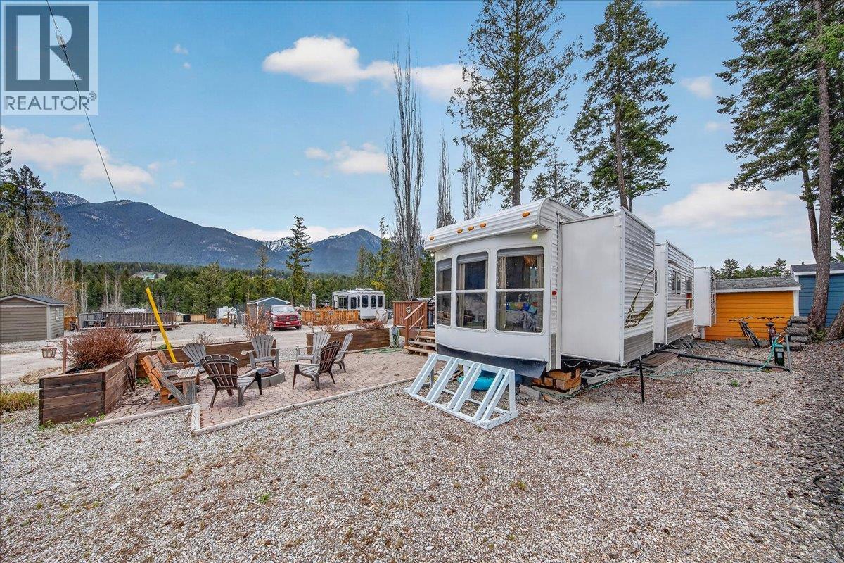 4868 Riverview Drive Lot# 120, Edgewater, British Columbia