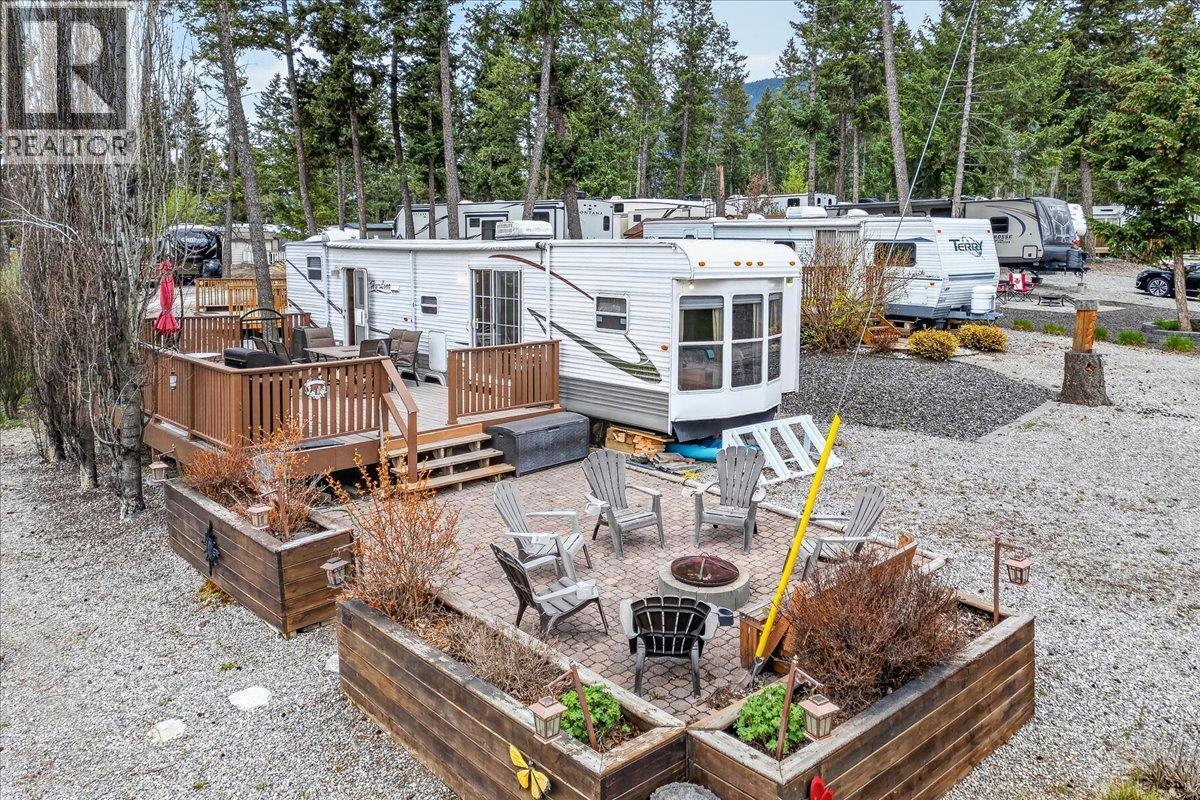 4868 Riverview Drive Lot# 120, Edgewater, British Columbia  V0A 1E0 - Photo 4 - 10385399
