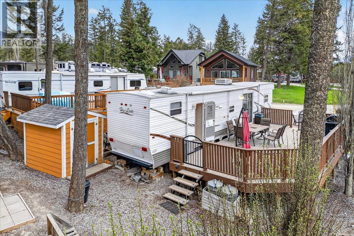 4868 Riverview Drive Lot# 120, Edgewater, British Columbia  V0A 1E0 - Photo 7 - 10385399