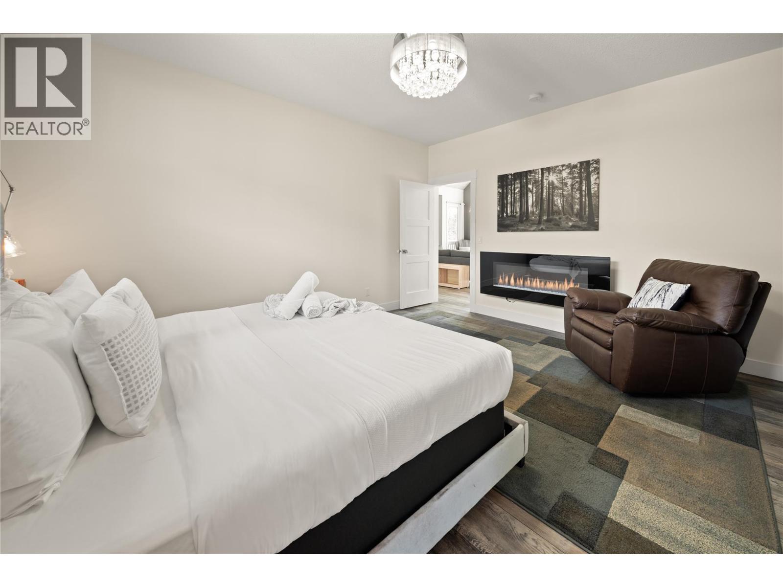 4867 St Joseph Street, Radium Hot Springs, British Columbia  V0A 1M0 - Photo 17 - 10385223