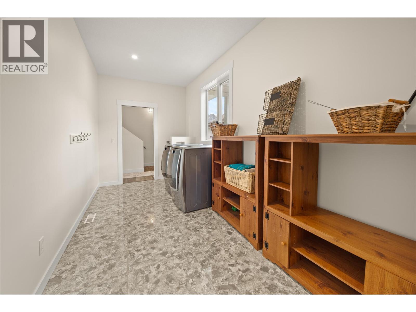 4867 St Joseph Street, Radium Hot Springs, British Columbia  V0A 1M0 - Photo 27 - 10385223