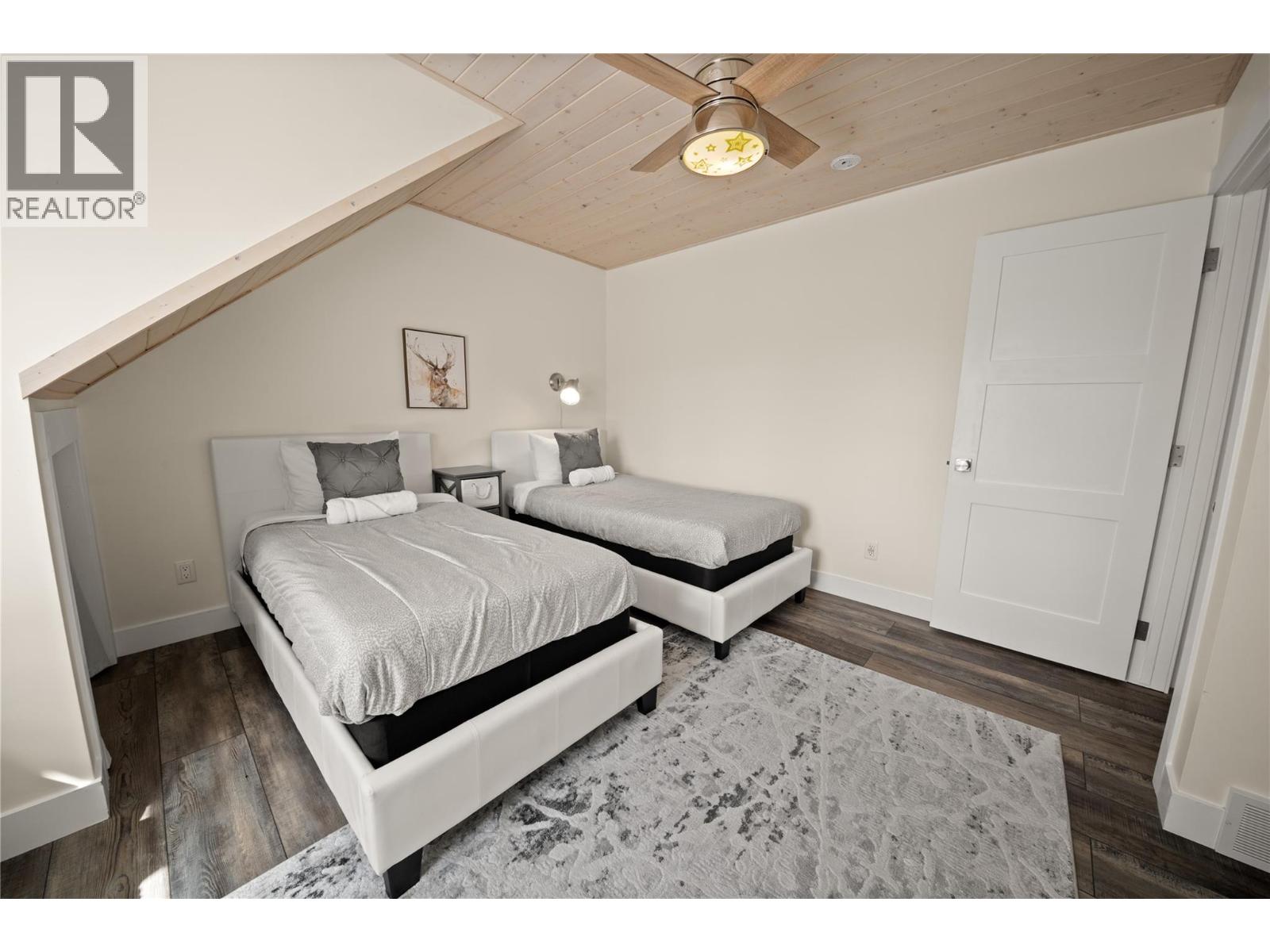 4867 St Joseph Street, Radium Hot Springs, British Columbia  V0A 1M0 - Photo 40 - 10385223