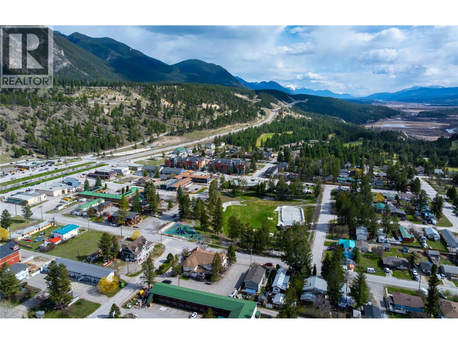 4867 St Joseph Street, Radium Hot Springs, British Columbia  V0A 1M0 - Photo 5 - 10385223