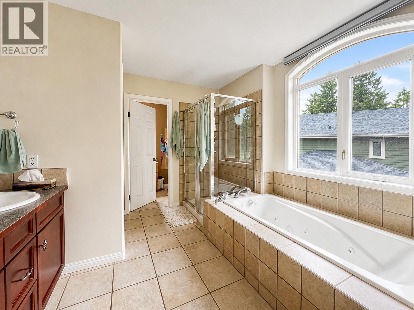 2568 Sandstone Green, Invermere, British Columbia  V0A 1K6 - Photo 45 - 10385989