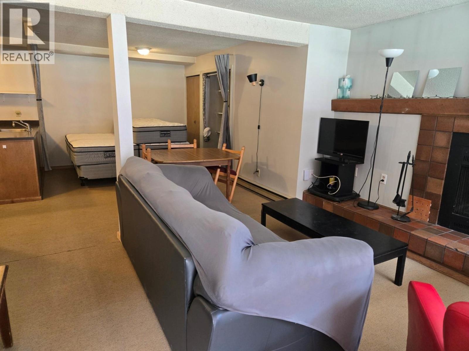2030 Panorama Drive Unit# 319, Panorama, British Columbia  V0A 1T0 - Photo 2 - 10386478