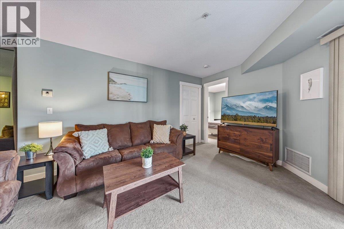 205 Third Avenue Unit# 2201, Invermere, British Columbia  V0A 1K7 - Photo 8 - 10386434