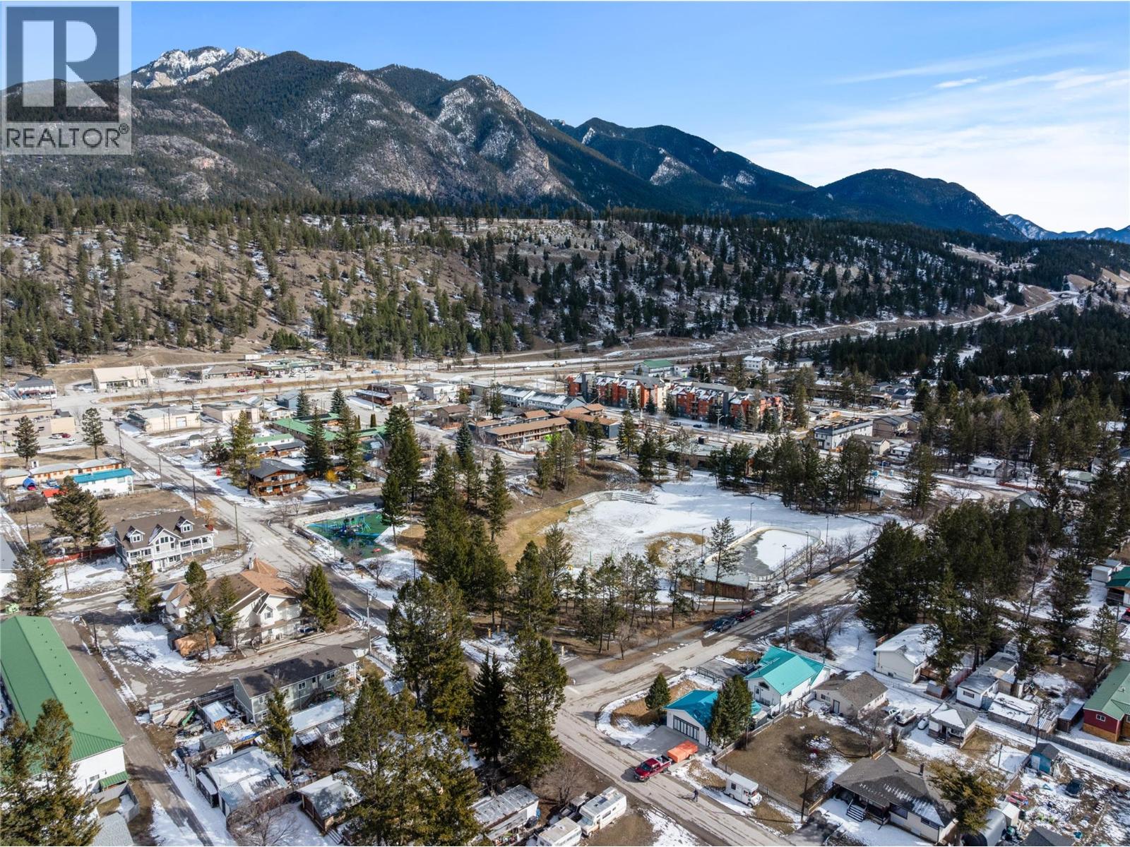 7527 Park Drive West, Radium Hot Springs, British Columbia  V0A 1M0 - Photo 10 - 10386744