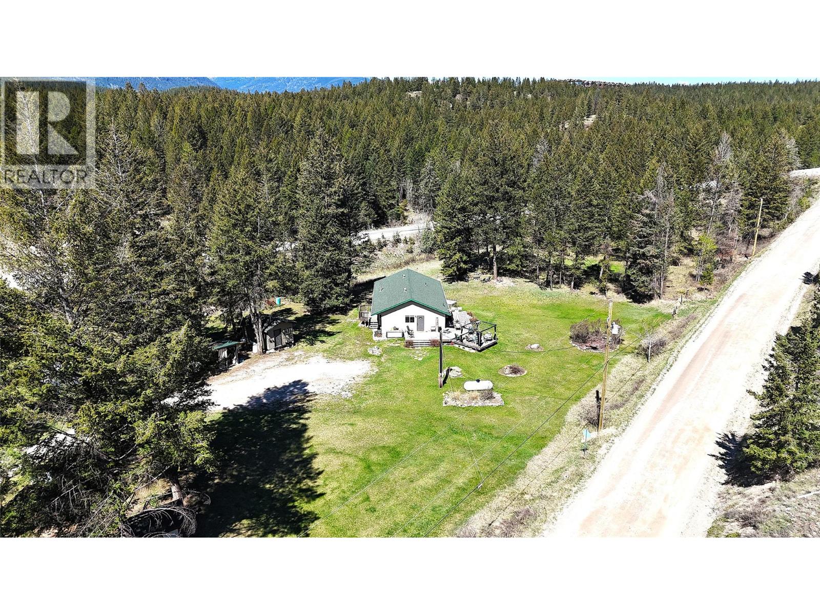 4206 Coy Road, Invermere, British Columbia  V0A 1K4 - Photo 2 - 10386578