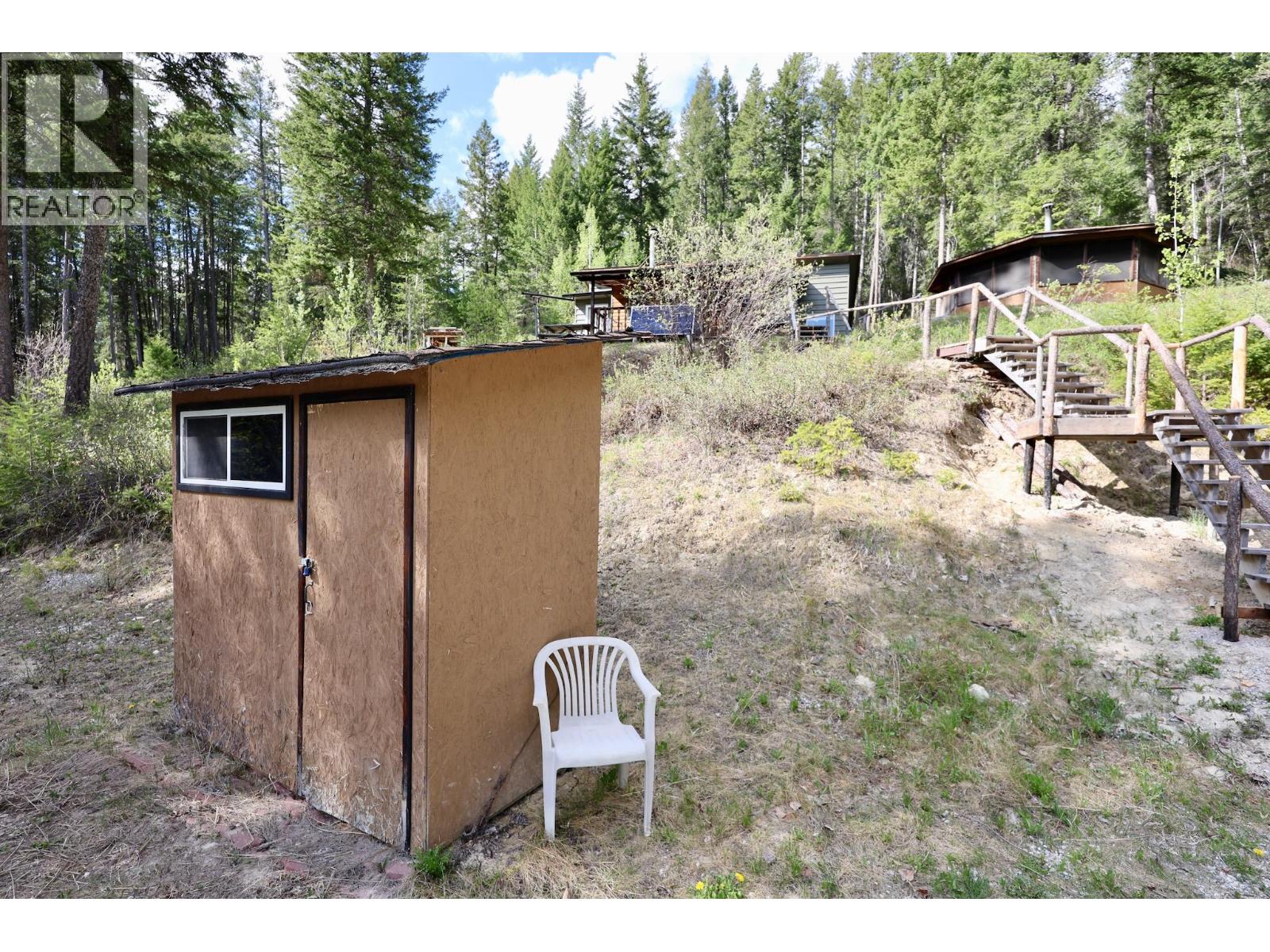 3033 Olive Road, Golden, British Columbia  V0A 1H0 - Photo 29 - 10386814