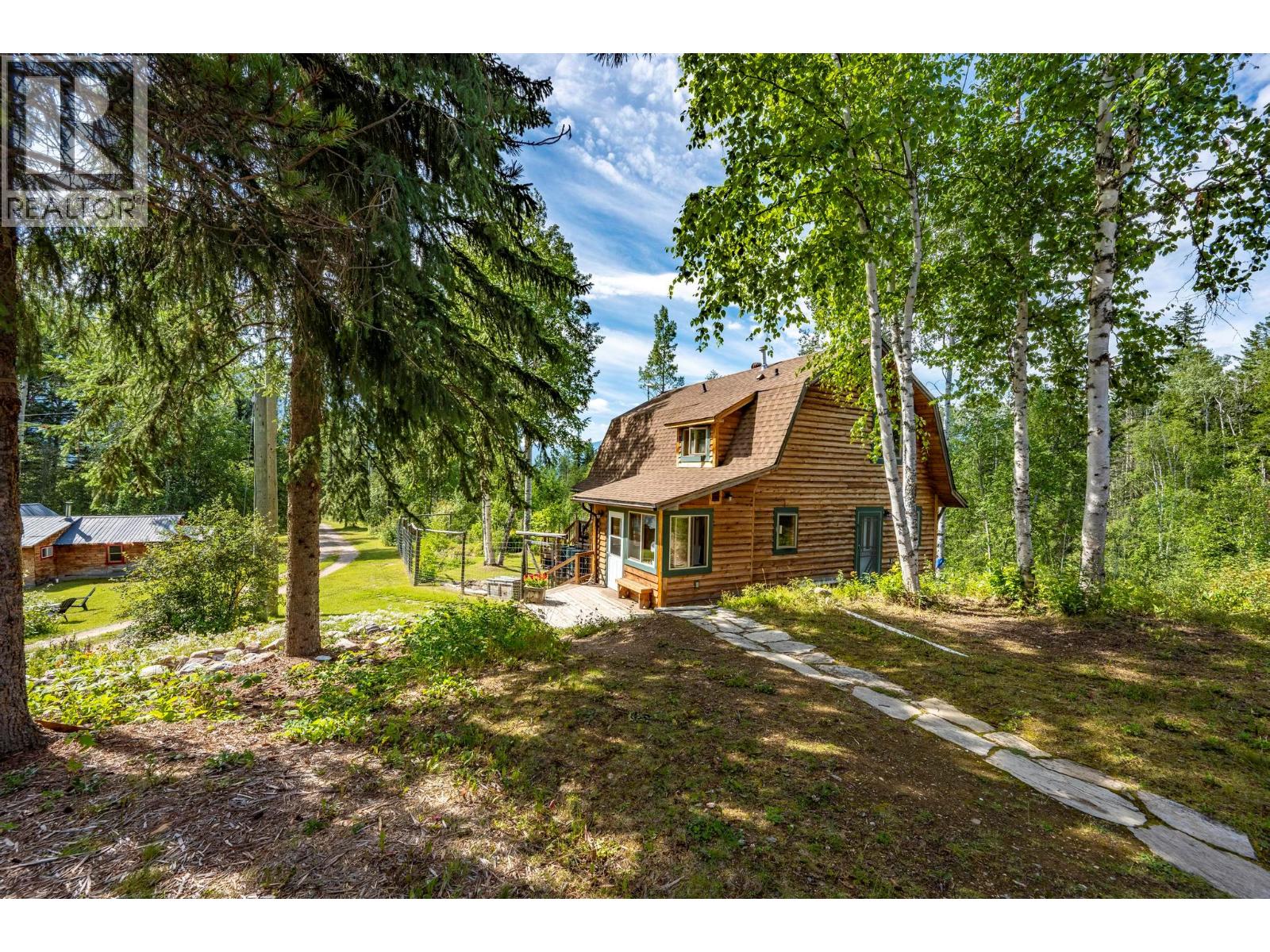 2487 Seward Rd, Golden, British Columbia  V0A 1H1 - Photo 53 - 10385861