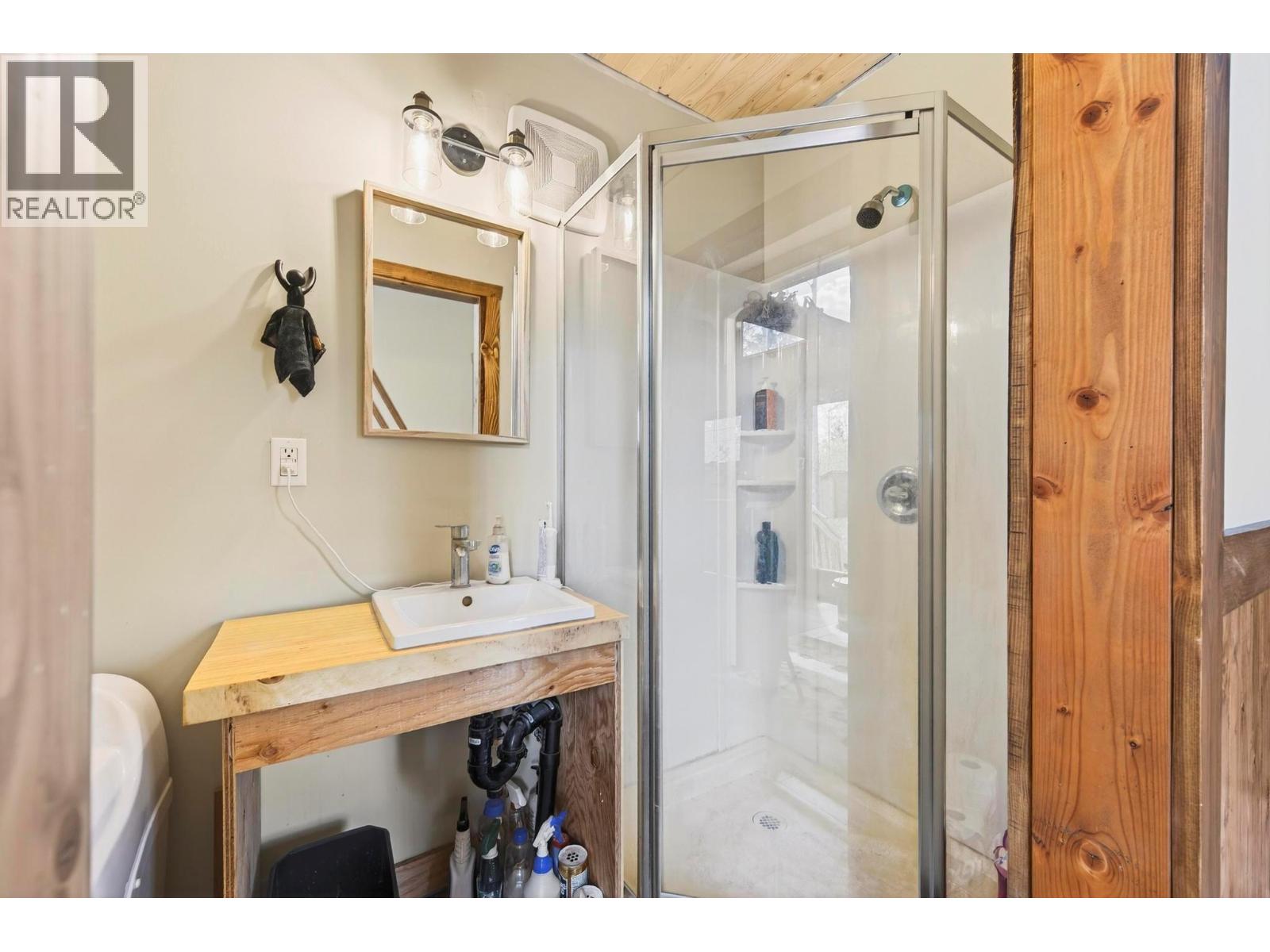 2487 Seward Rd, Golden, British Columbia  V0A 1H1 - Photo 68 - 10385861