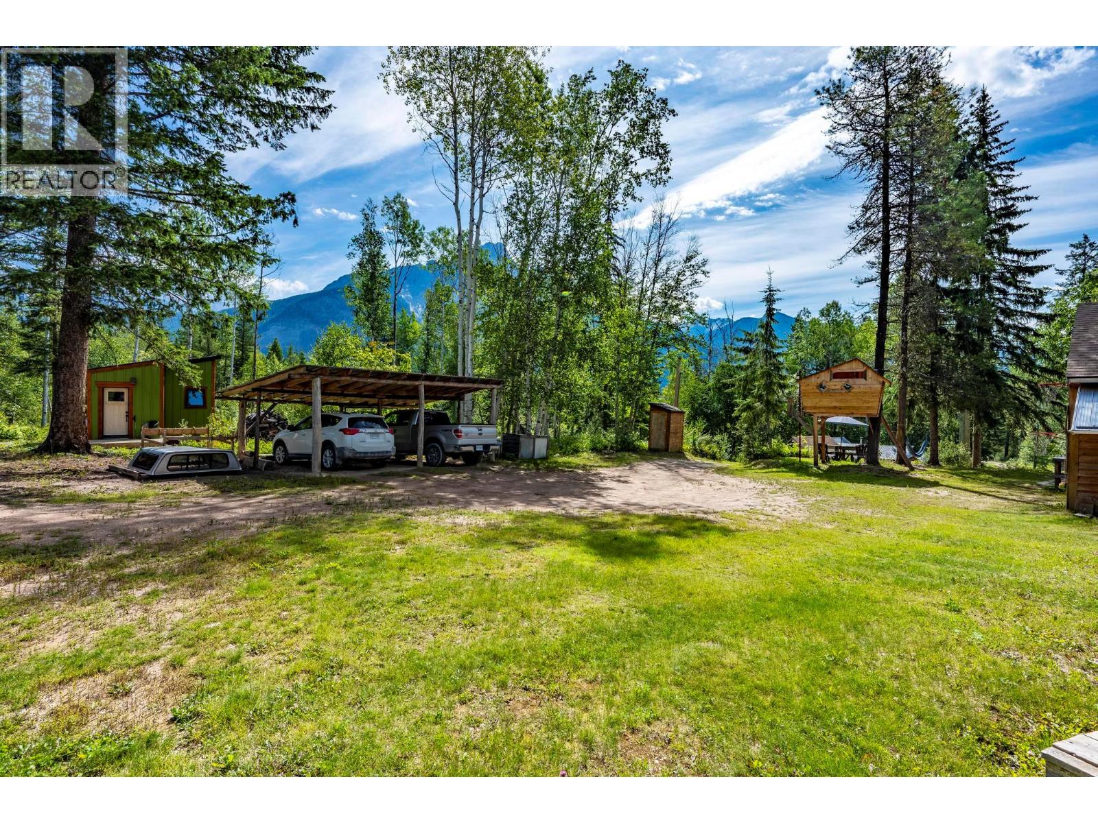 2487 Seward Rd, Golden, British Columbia  V0A 1H1 - Photo 69 - 10385861