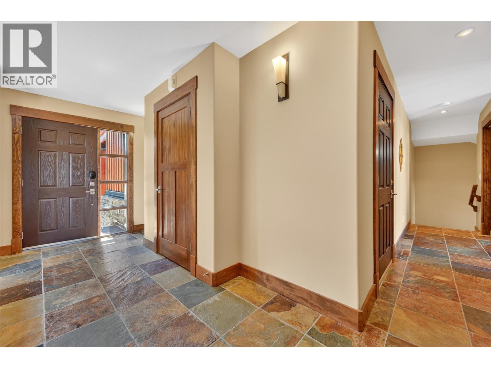 2598 Mountainview Crescent Unit# 24, Invermere, British Columbia  V0A 1K6 - Photo 12 - 10385713