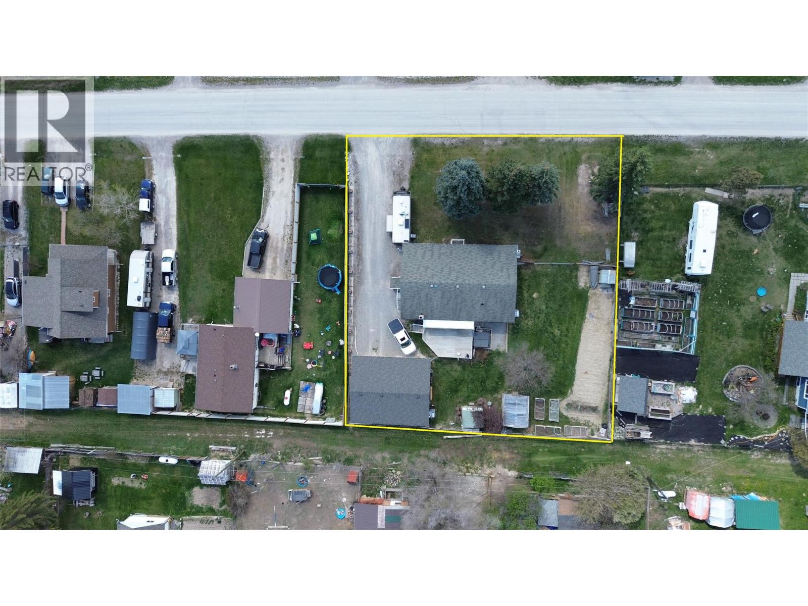 4835 Purcell Avenue, Edgewater, British Columbia  V0A 1E0 - Photo 60 - 10386916