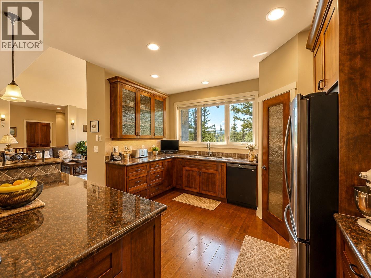 8128 Duby Road, Dry Gulch, British Columbia  V0A 1M0 - Photo 16 - 10387019