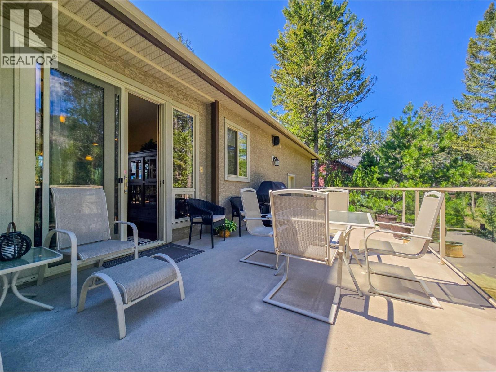 8128 Duby Road, Dry Gulch, British Columbia  V0A 1M0 - Photo 33 - 10387019
