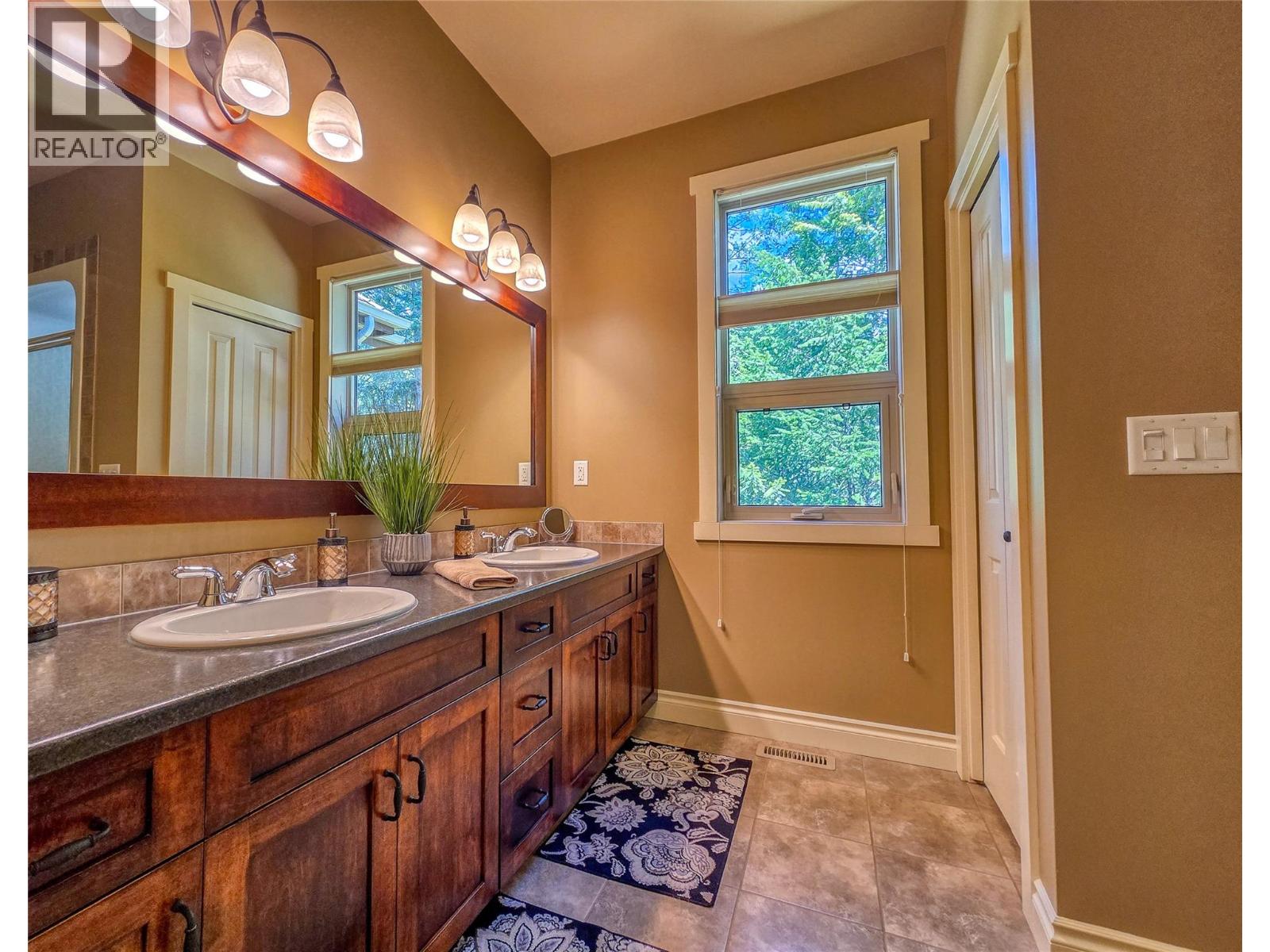 8128 Duby Road, Dry Gulch, British Columbia  V0A 1M0 - Photo 46 - 10387019