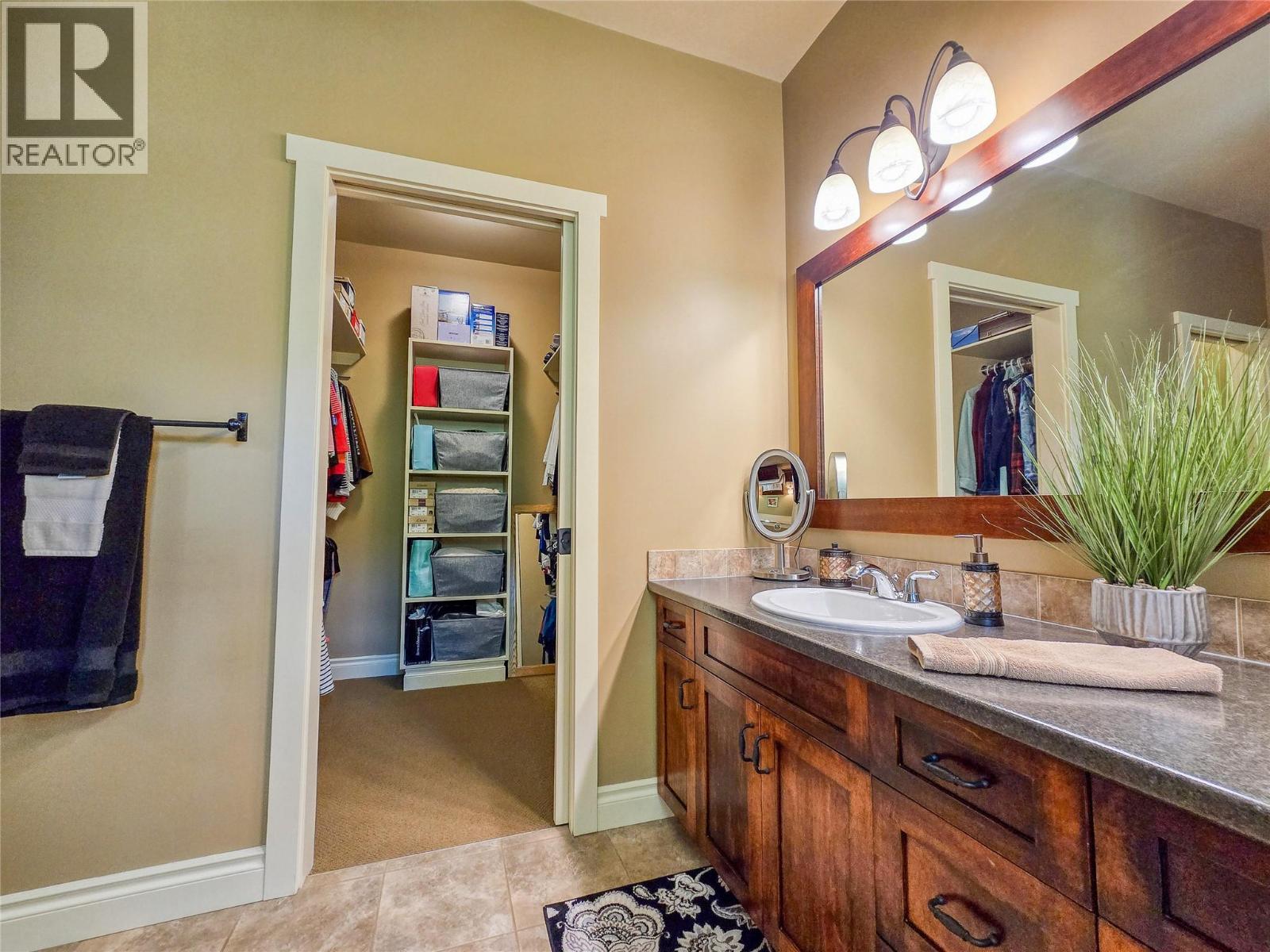 8128 Duby Road, Dry Gulch, British Columbia  V0A 1M0 - Photo 48 - 10387019