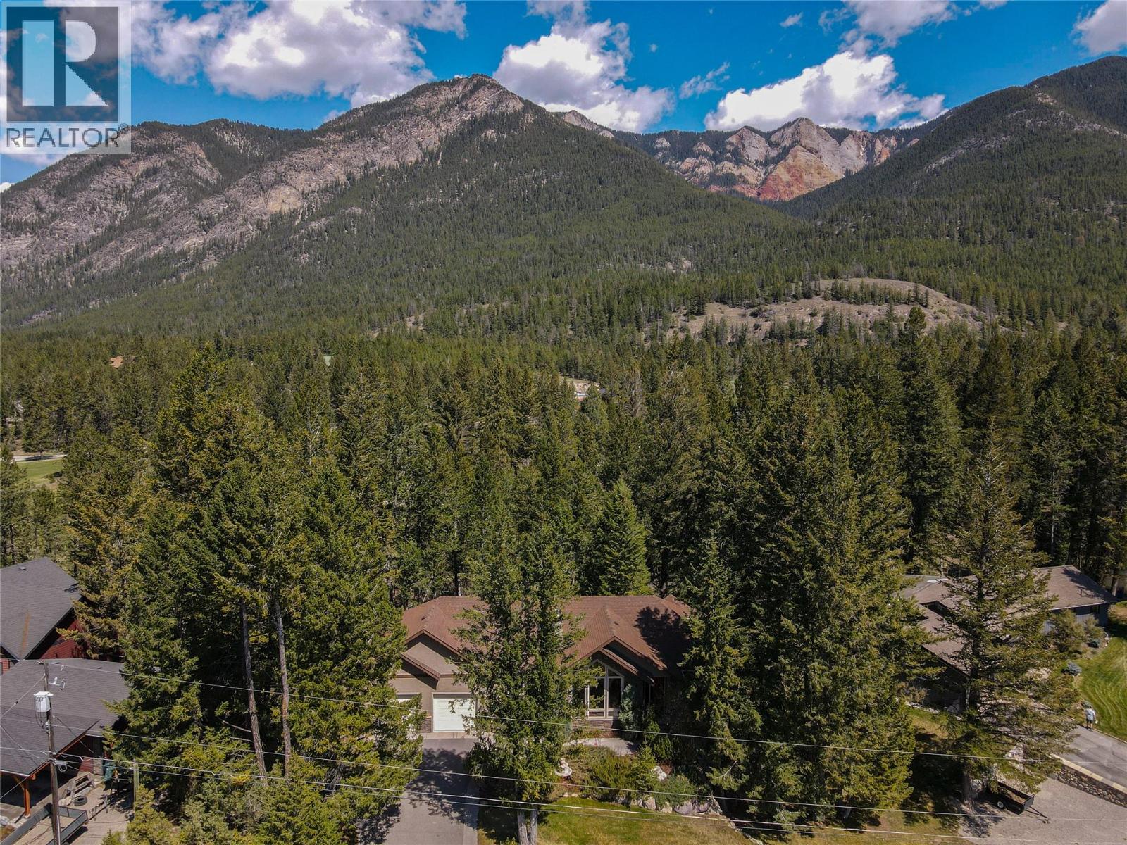 8128 Duby Road, Dry Gulch, British Columbia  V0A 1M0 - Photo 5 - 10387019