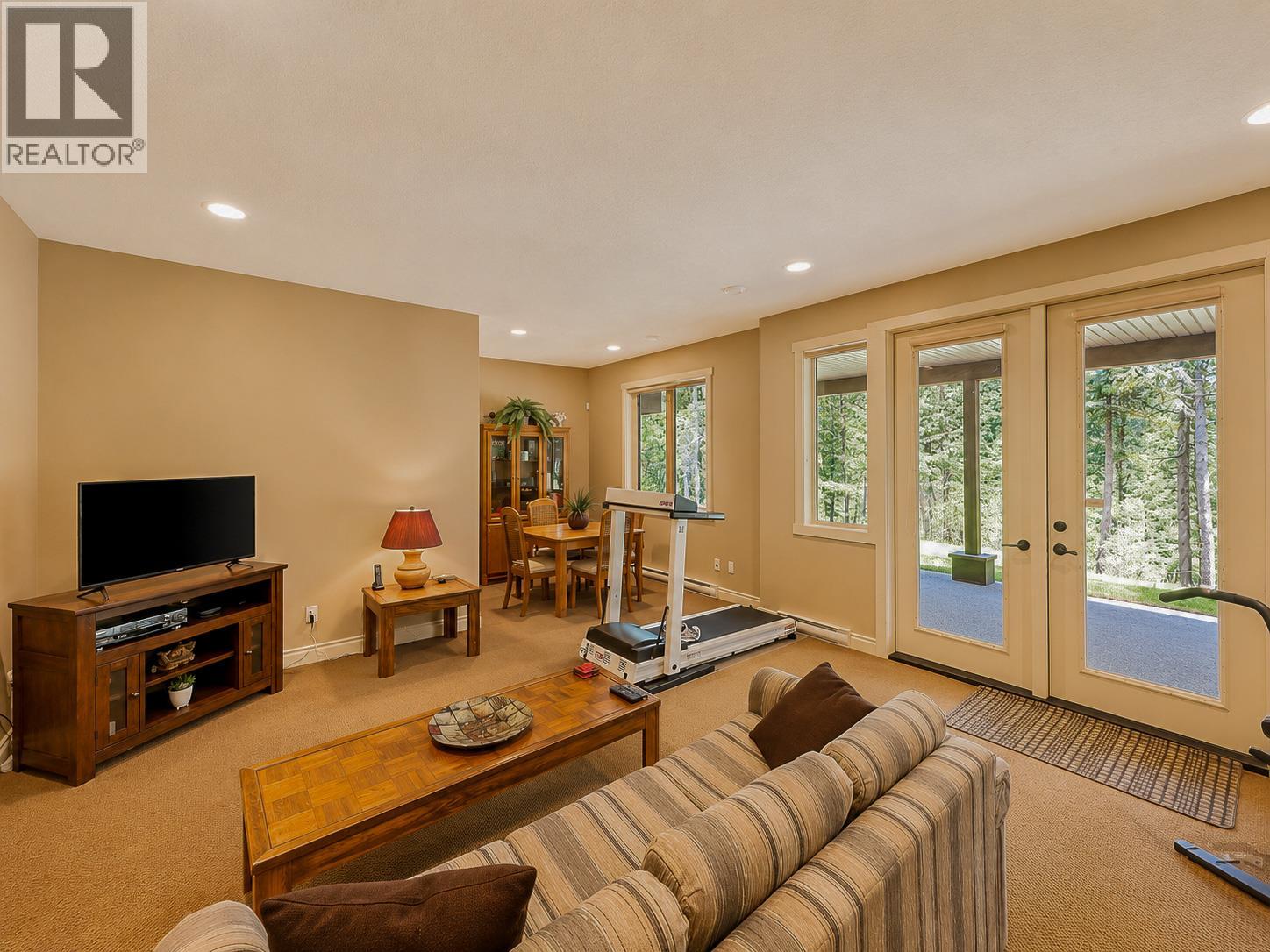 8128 Duby Road, Dry Gulch, British Columbia  V0A 1M0 - Photo 53 - 10387019