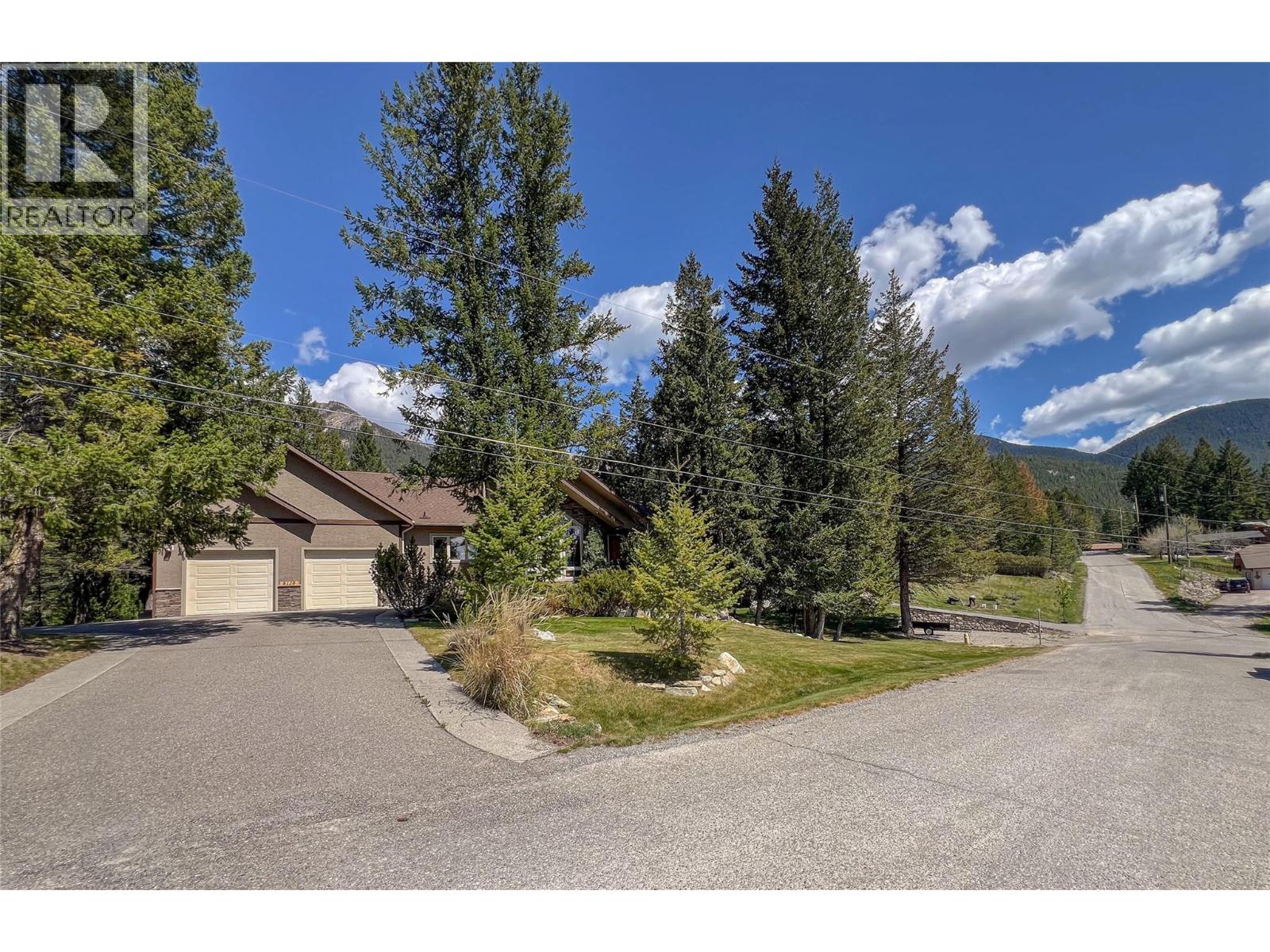 8128 Duby Road, Dry Gulch, British Columbia  V0A 1M0 - Photo 7 - 10387019