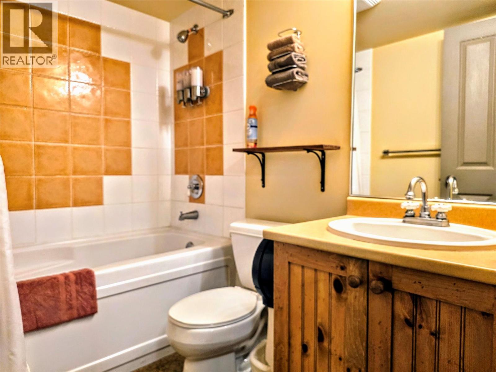 2080 Summit Drive Unit# 318, Panorama, British Columbia  V0A 1T0 - Photo 12 - 10386524