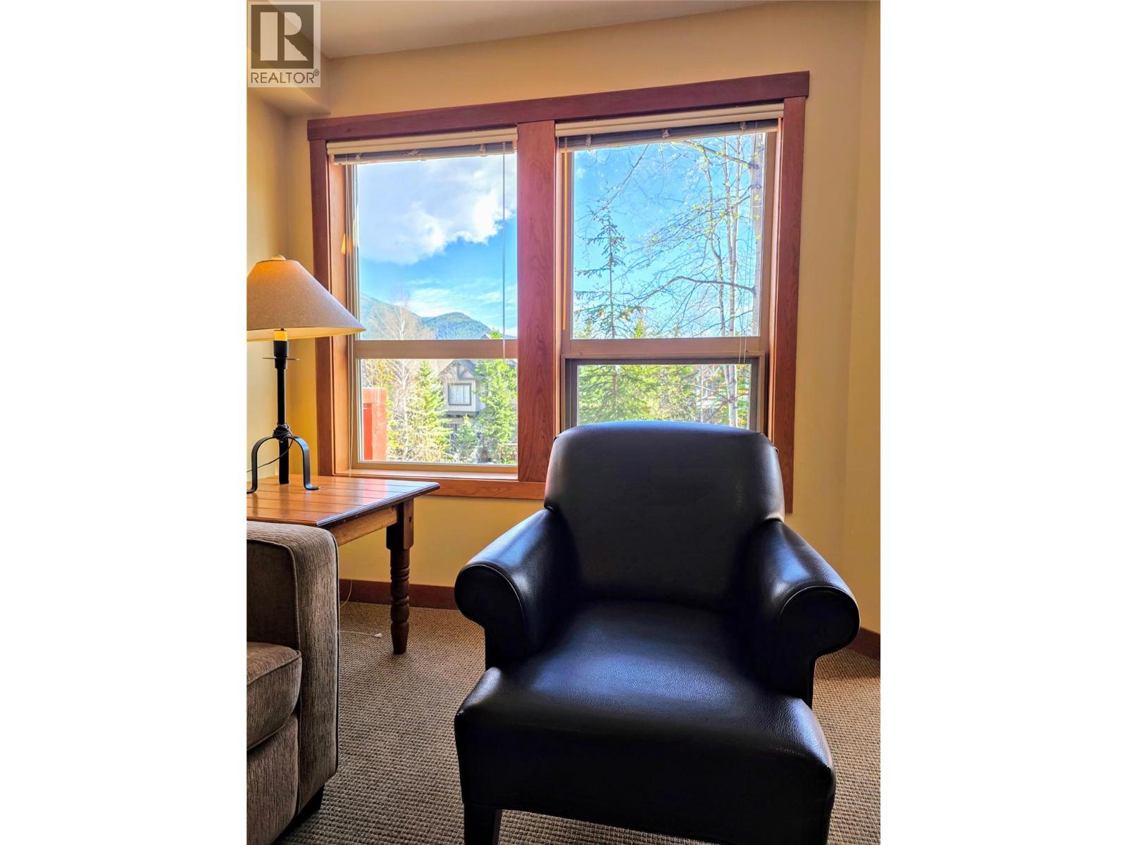 2080 Summit Drive Unit# 318, Panorama, British Columbia  V0A 1T0 - Photo 8 - 10386524
