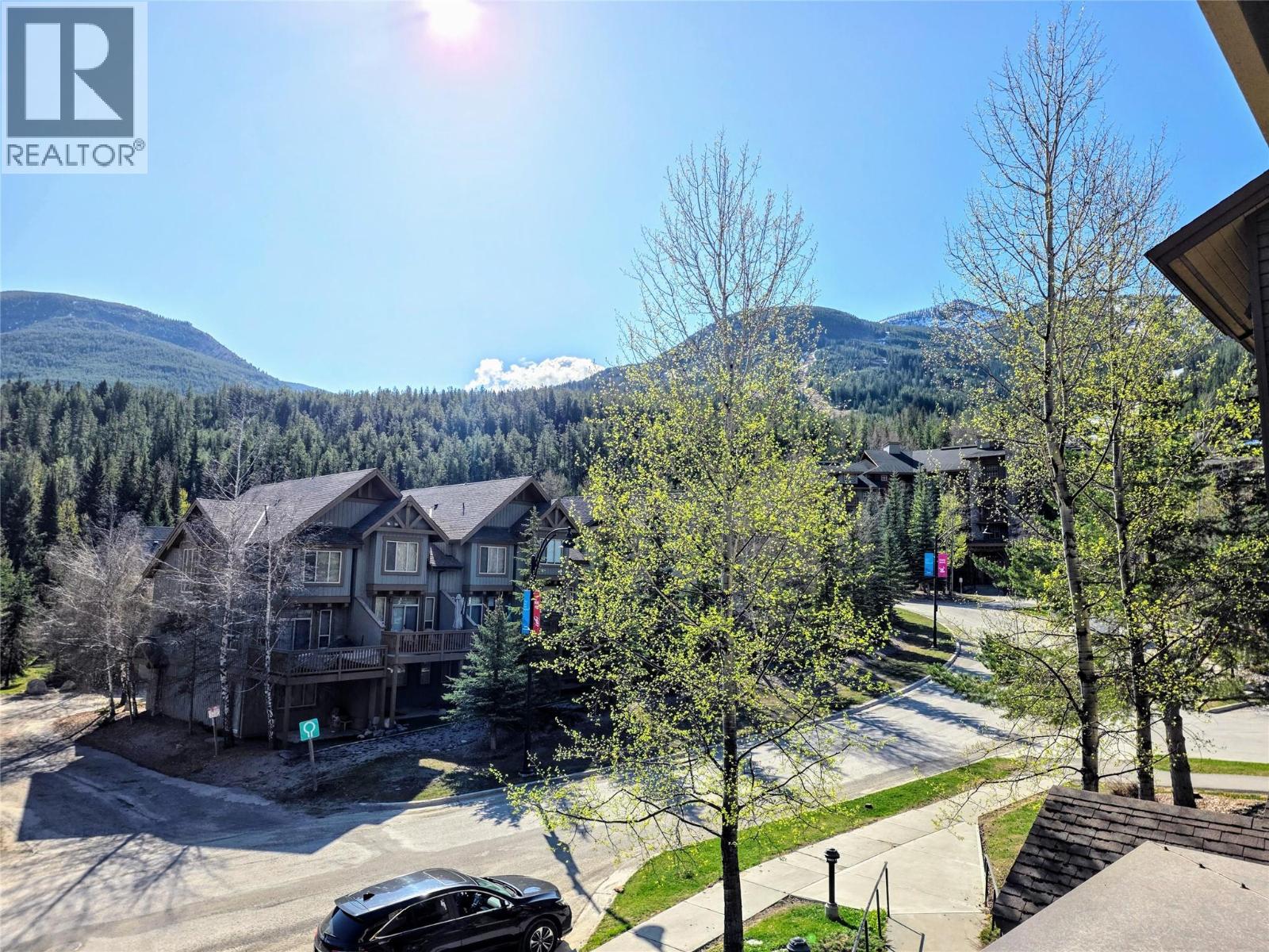 2070 Summit Drive Unit# 304, Panorama, British Columbia  V0A 1T0 - Photo 19 - 10386858