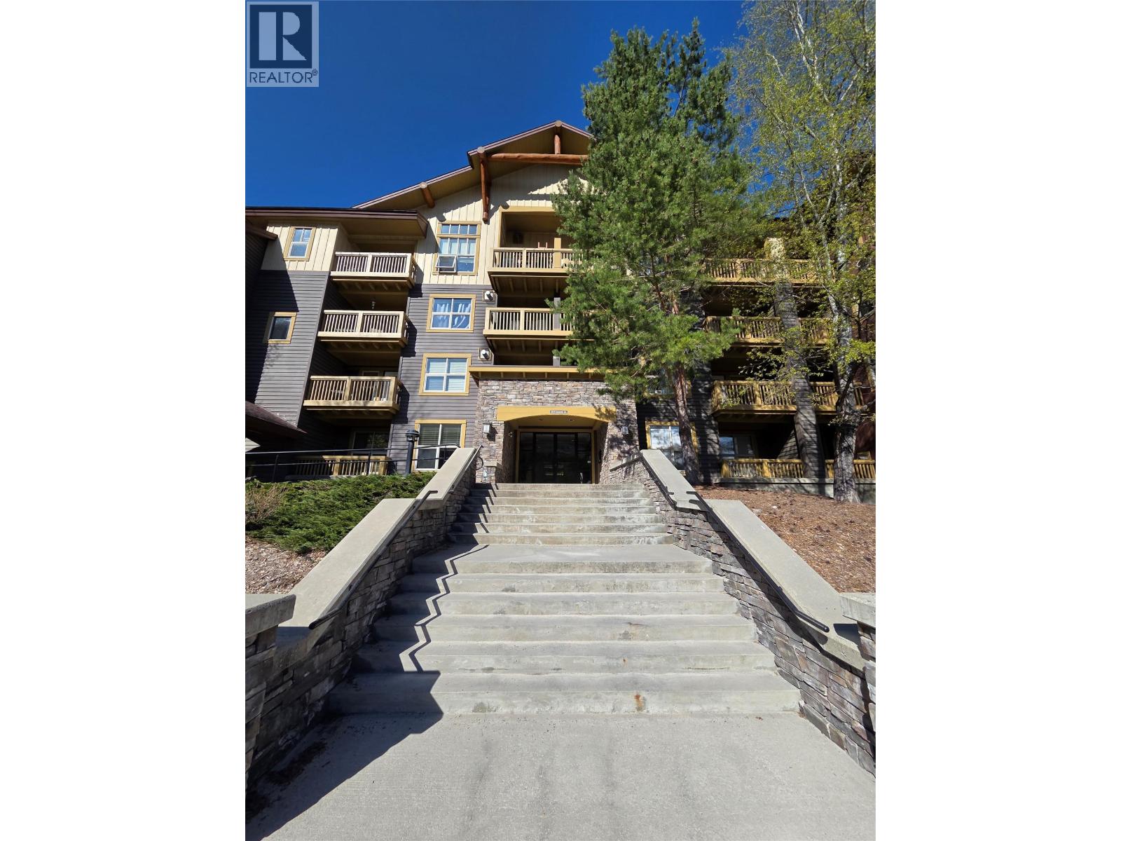 2070 Summit Drive Unit# 304, Panorama, British Columbia  V0A 1T0 - Photo 26 - 10386858