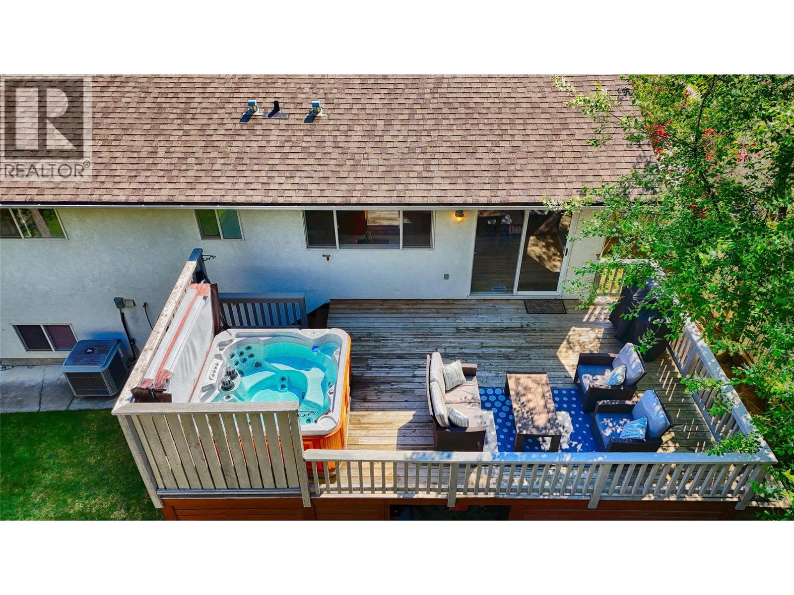 1710 15th Avenue, Invermere, British Columbia  V0A 1K4 - Photo 11 - 10386936