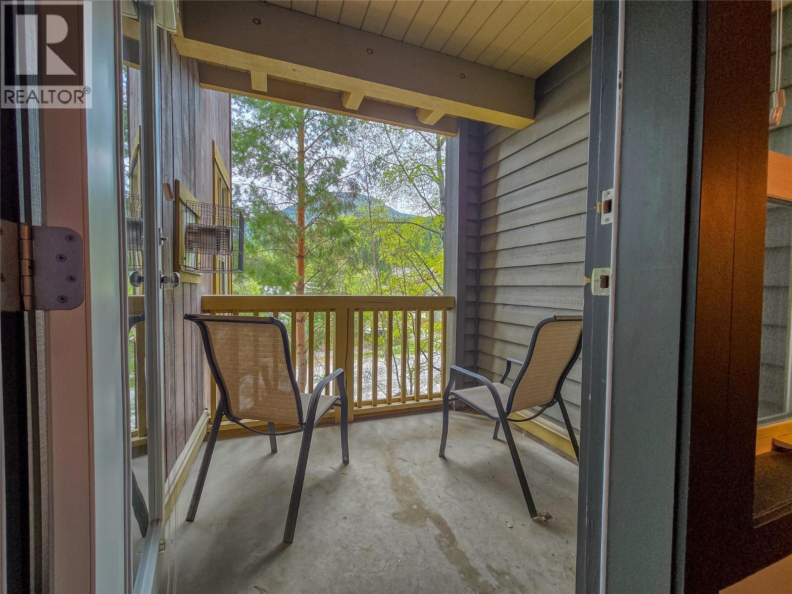 2070 Summit Drive Unit# 308, Panorama, British Columbia  V0A 1T0 - Photo 8 - 10385753
