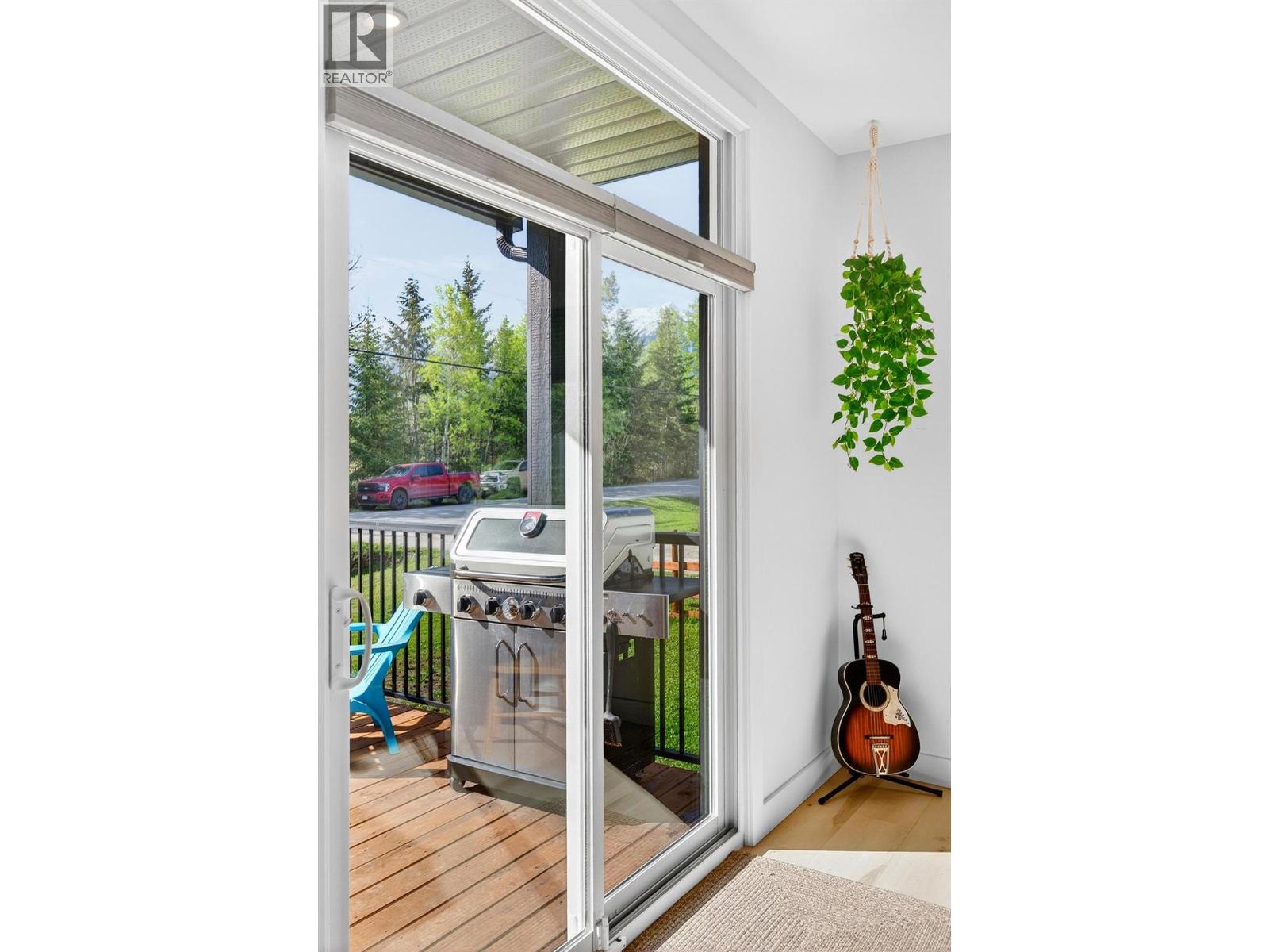 888 Canyon Creek Road, Golden, British Columbia  V0A 1H2 - Photo 31 - 10387220
