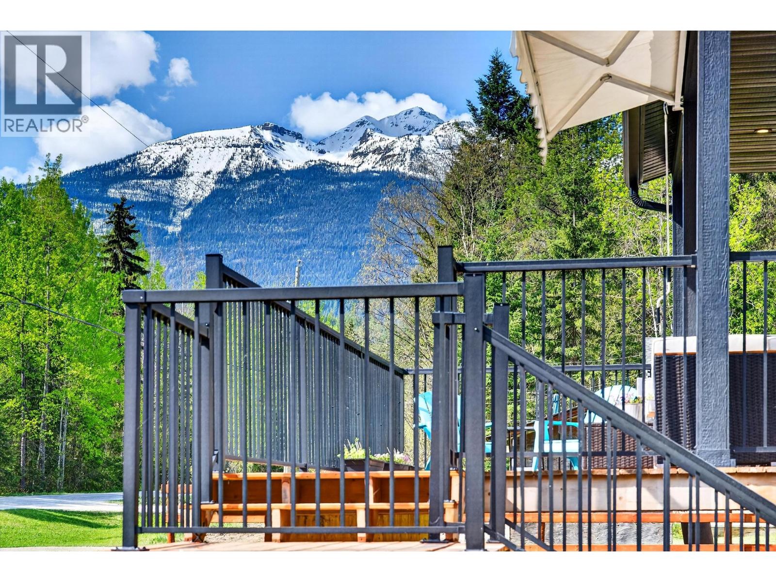 888 Canyon Creek Road, Golden, British Columbia  V0A 1H2 - Photo 51 - 10387220