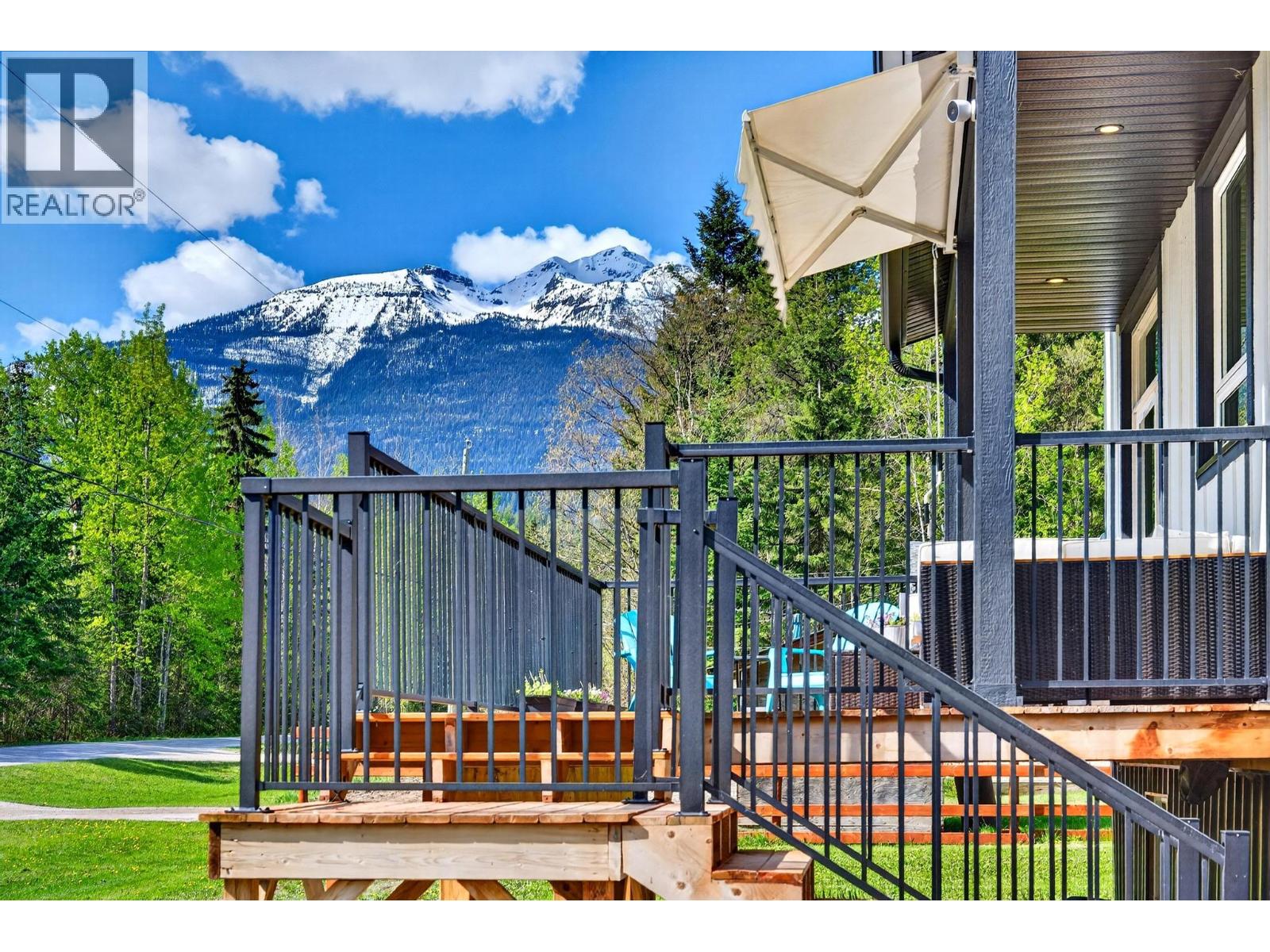 888 Canyon Creek Road, Golden, British Columbia  V0A 1H2 - Photo 52 - 10387220